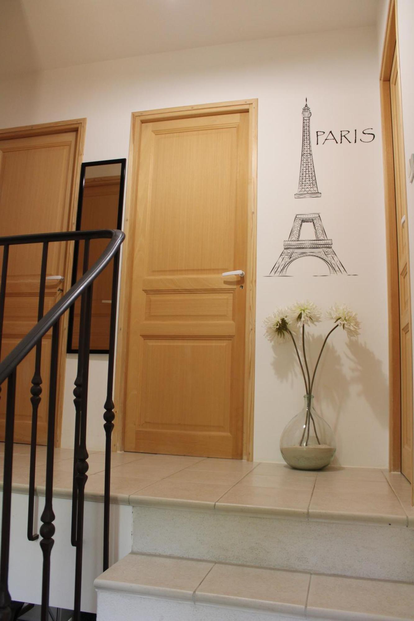Maison Morin Aups Luaran gambar